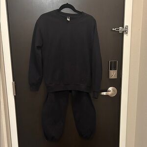 Gildan Heavy Blend Plan Black Sweatshirt & Sweatpants Set